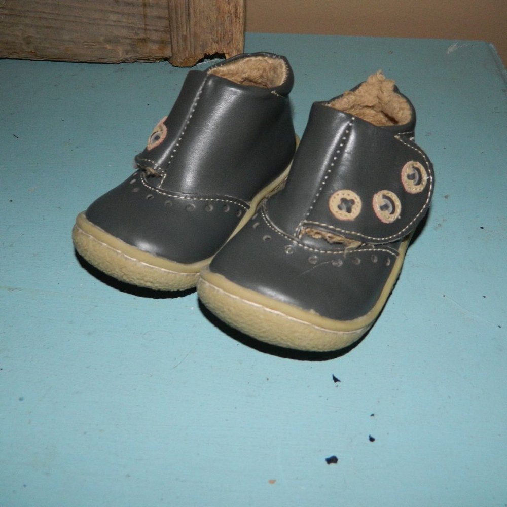 Livie & Luca London Leather Boots Size 4